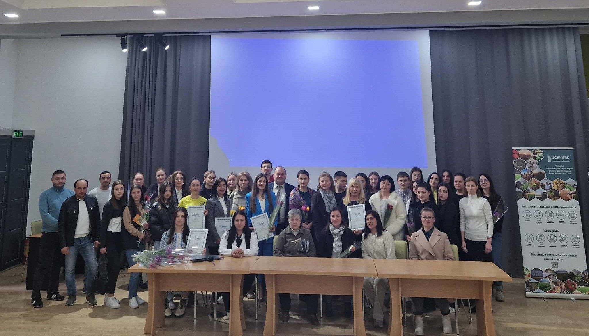 Oportunități de finanțare pentru dezvoltarea antreprenoriatului feminin agricol