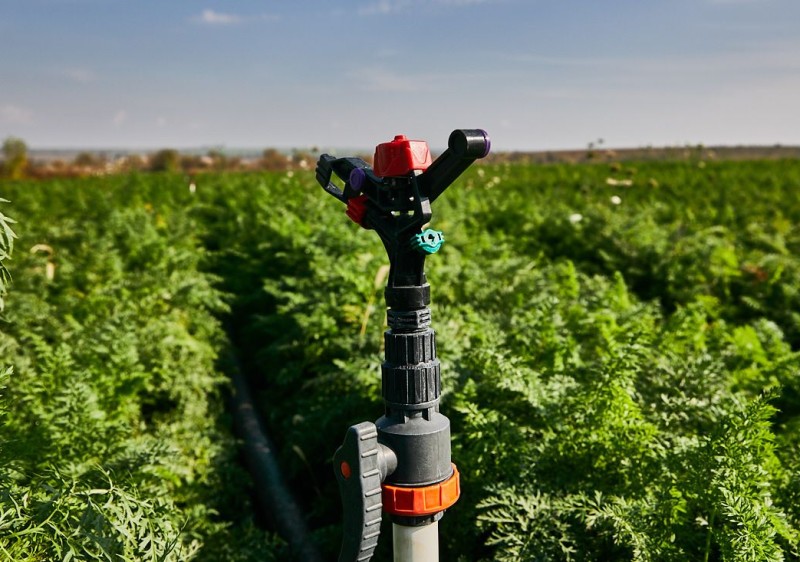 17 agricultori vor primi granturi IFAD pentru achiziționarea echipamentelor moderne de irigare